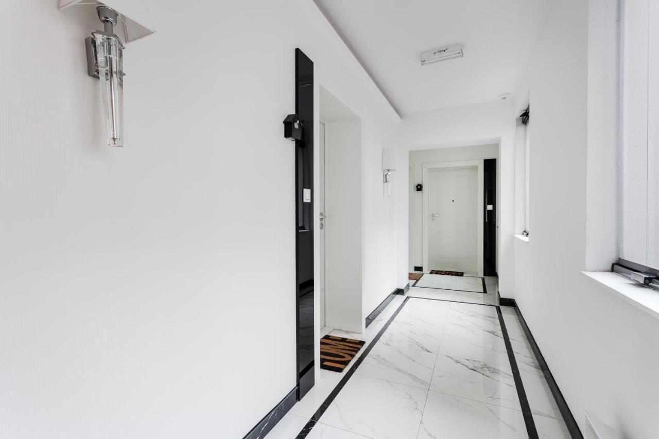 Tartaczna Suite 9 กดัญสก์ ภายนอก รูปภาพ
